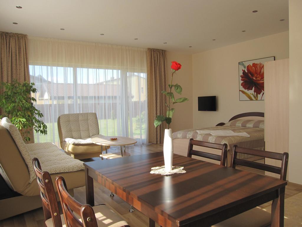 Vila Laima Hotel Sventoji Bagian luar foto