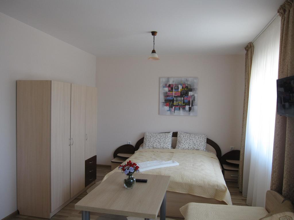 Vila Laima Hotel Sventoji Bagian luar foto